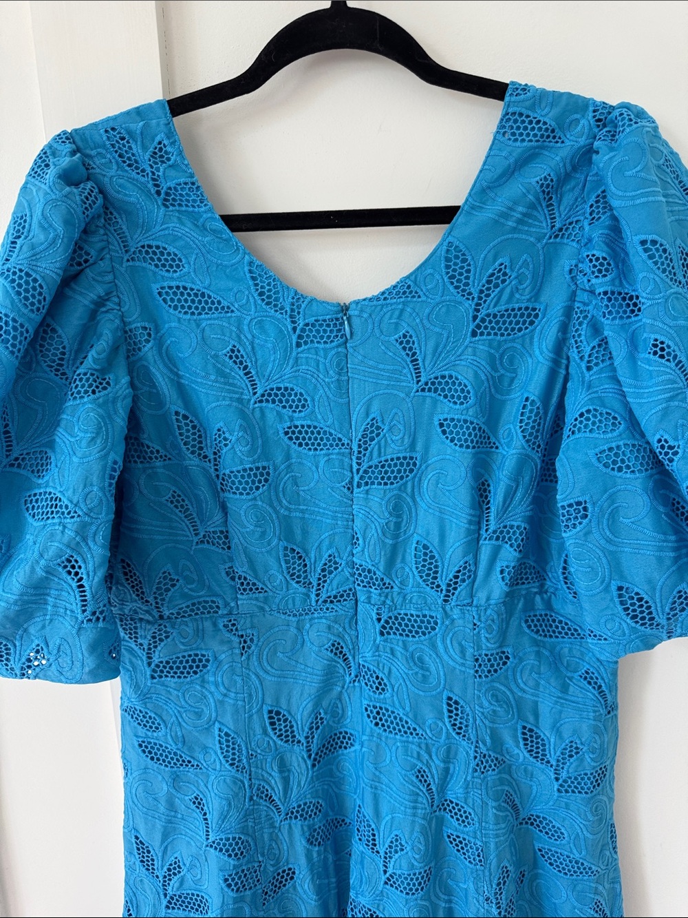 Tuckernuck HYACINTH HOUSE Azure Eyelet Ainsley Midi Dress Size L - Picture 11 of 13